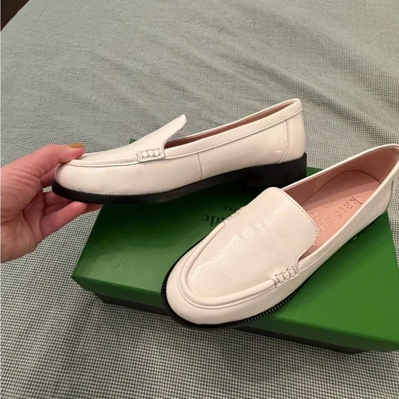 Kate Spade Lori Patent Leather Loafers 6.5 - Never worn with original box - Picture 8 of 9